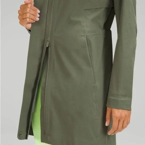 lululemon Rebel stretch rain Jacket